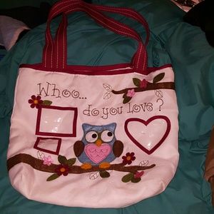 Whoo do you love picture tote