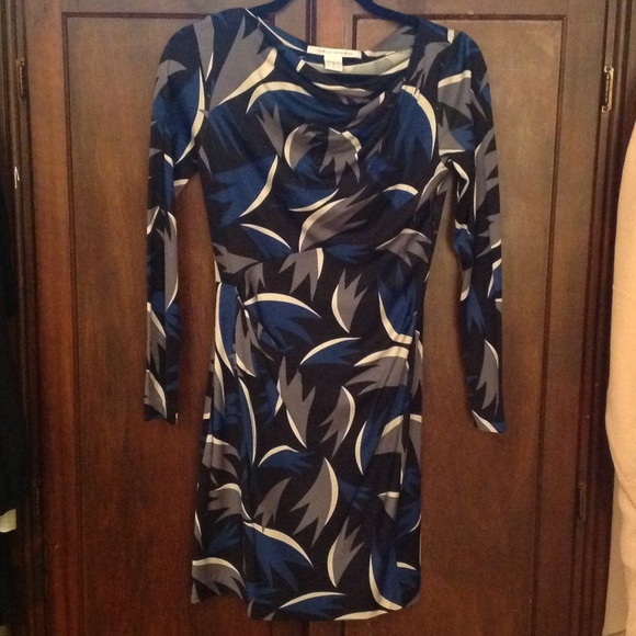 Diane Von Furstenberg patterned dress size 2