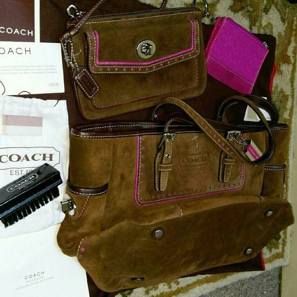 ๐ซSOLD๐ซ New Authentic vintage Coach bag; suede. - Picture 3 of 4