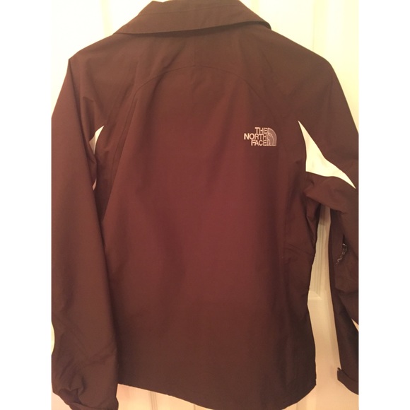 Brown North face jacket with 2 Peices