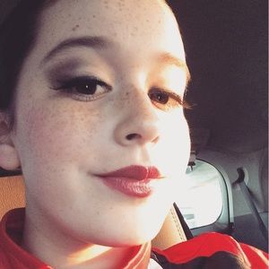 Meet your Posher, Meagan