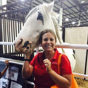 Meet your Posher, Hannah