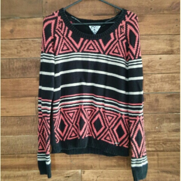 RE POSH VOLCOM SWEATER