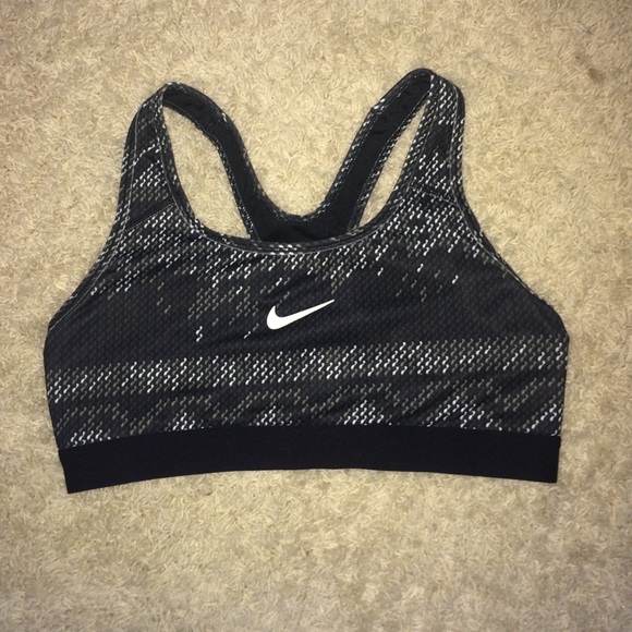 NIKE SPORTS BRA