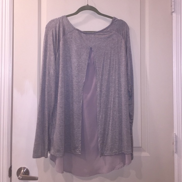 Top - Picture 2 of 2