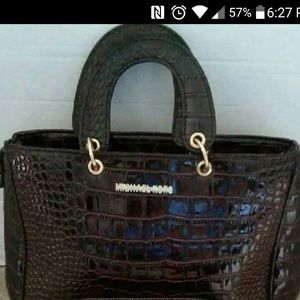 Micheal Kors Handbag Perfect Condition