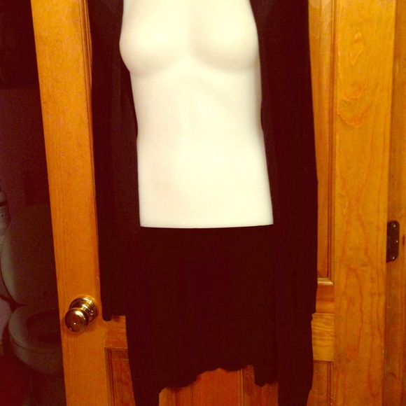 Extra long black cardigan Elle