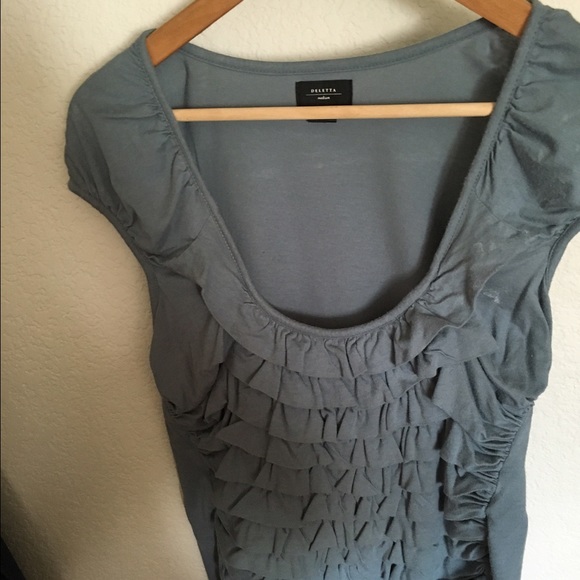 Deletta Ruffle front tank. Soft blue
