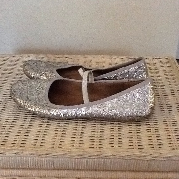 Cute Holiday Slippers - Picture 2 of 3