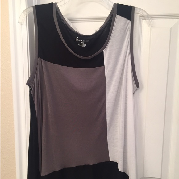 Shark bite colorblock tank with sheer bottom