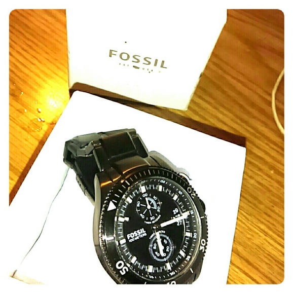 ? authentic fossil watch ?