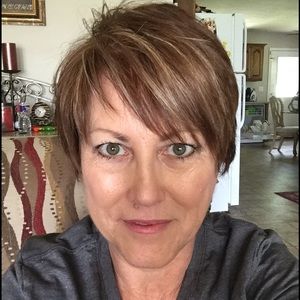 Meet your Posher, Beverly