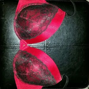 Fredericks of Hollywood bar