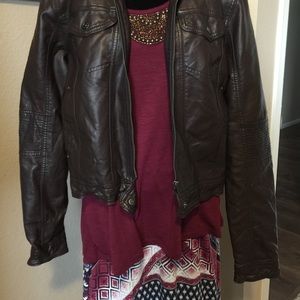 Shirt and Skirt outfit-NWT plus Bonus item!