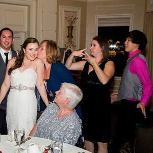 Meet your Posher, Regina