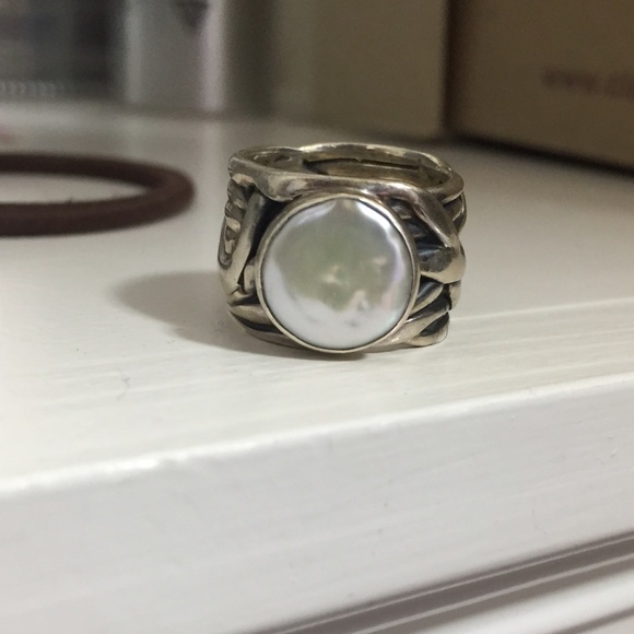 Pearl sterling silver silpada ring