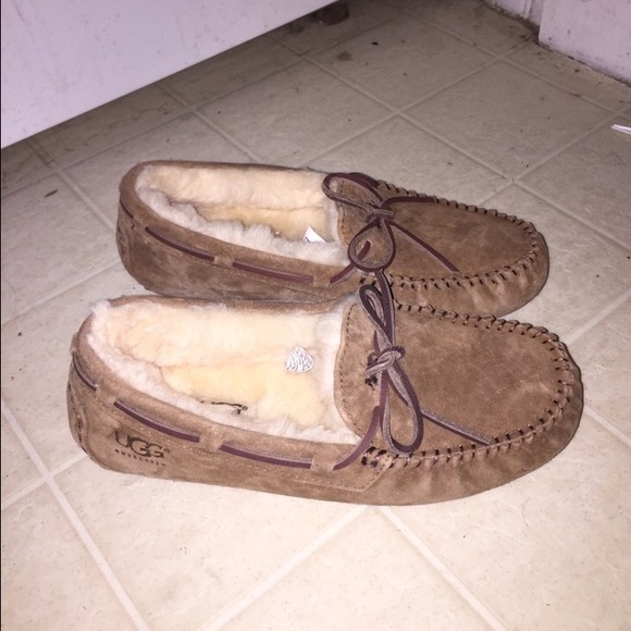 ugg dakota moccasins cheap ugg dakota moccasins cheap