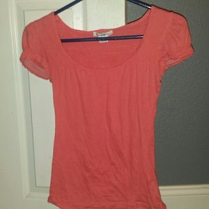 Salmon tee