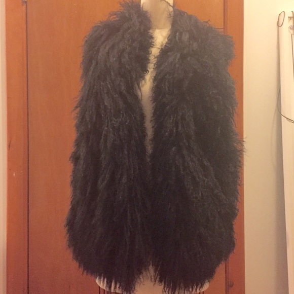 Genuine shearling and leather vest - club Monaco