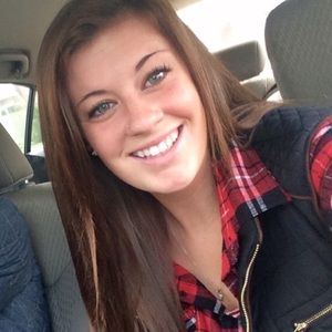 Meet your Posher, Jenna