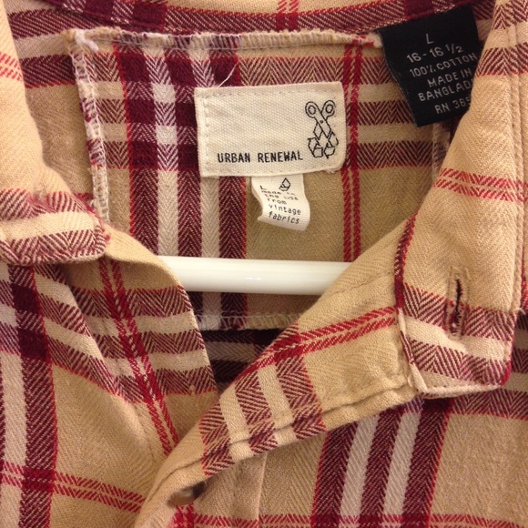 SOLD. Urban Outfitters flannel - Picture 3 of 4
