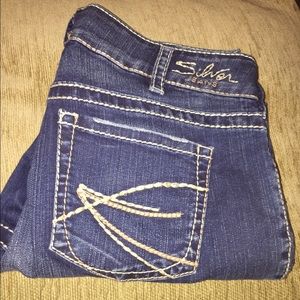 Silver Suki Capri jeans