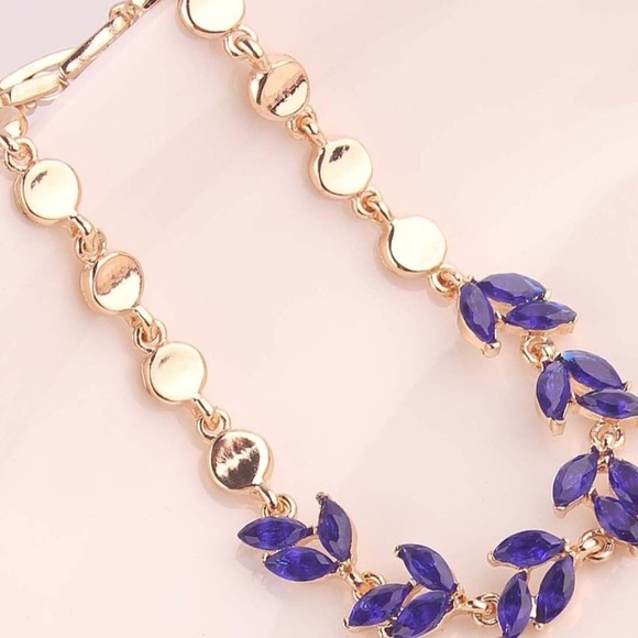 🔷 Sapphire Australian Crystal Bracelet 🔵 - Picture 2 of 4