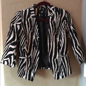 H&M Black & White Blazer