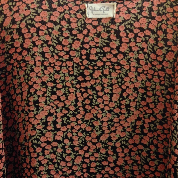 SOLD. Brandy Melville kimono - Picture 3 of 4