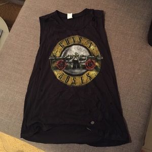 Women's Large Guns n Roses shirt