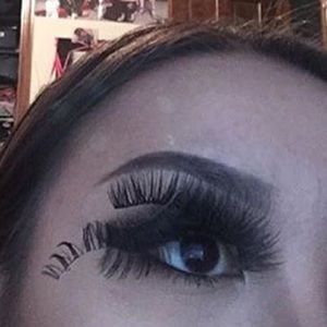 Meet your Posher, Alejandra