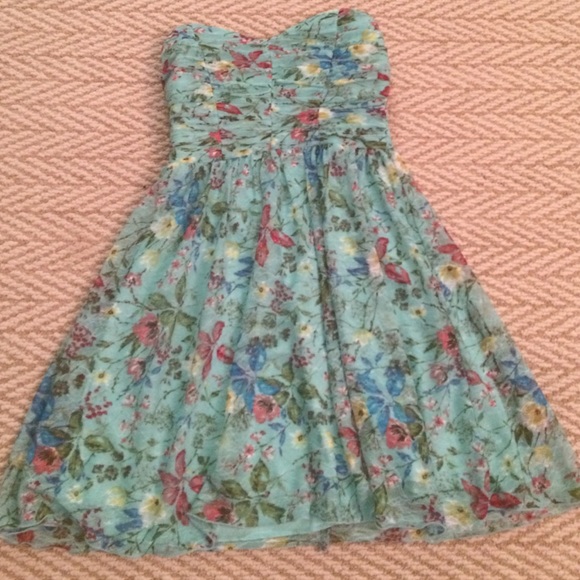 Size 5 strapless floral dress