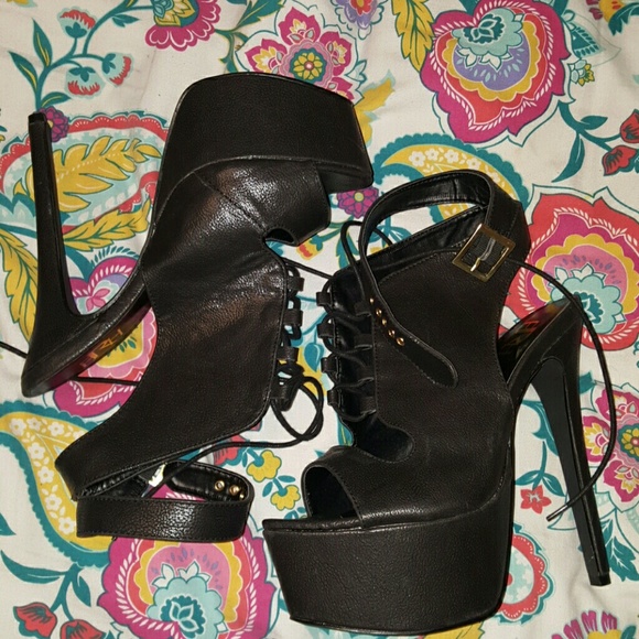 sexy black stiletto platform heels