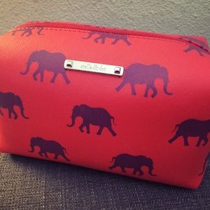 NWOT - Stella and Dot Pouf