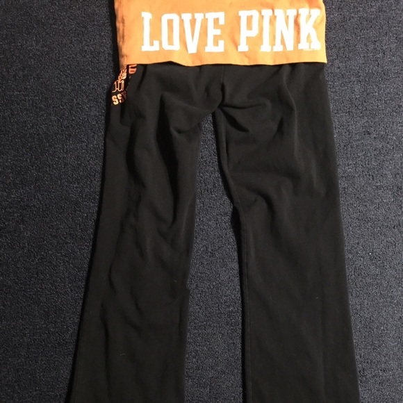 University of Tennessee PINK yoga pants