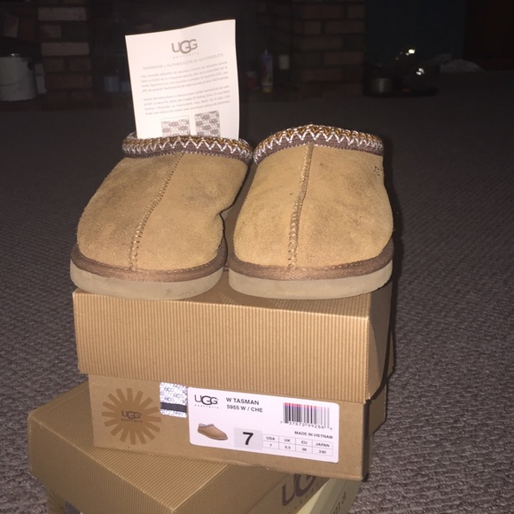 Ugg Authentic. Size 7. Slippers. Worn several time
