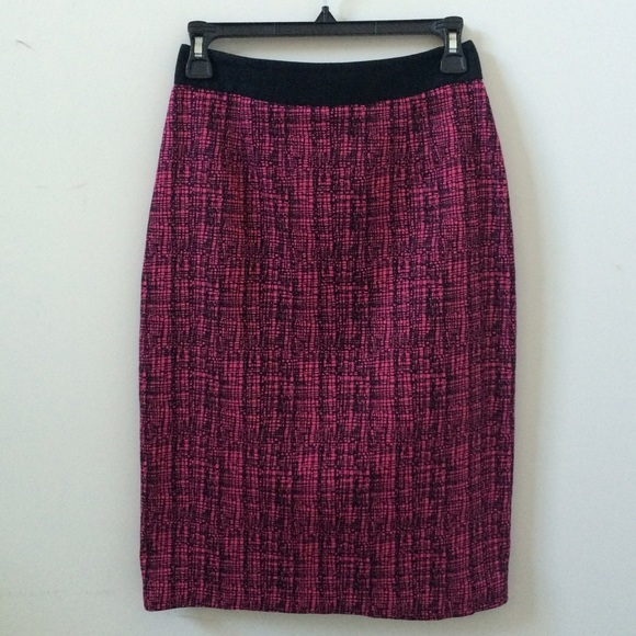 Halogen Pink and Black Print Pencil Skirt