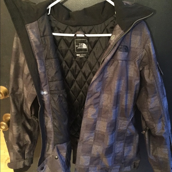 North face snow boarding jacket