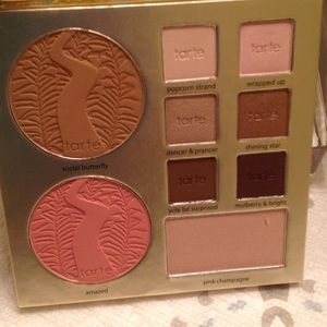 Tarte holiday eyeshadow palette..NEW