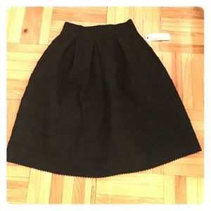 Below the knee heavy Gracia skirt