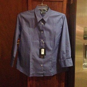 Quarter length sleeves