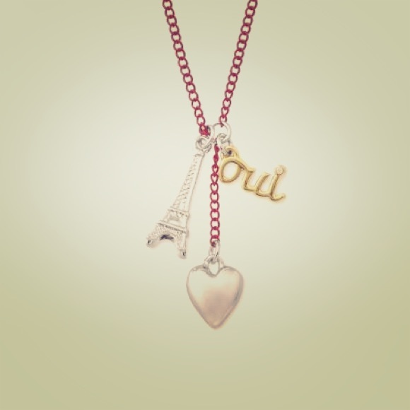 Stella & Dot Girls From Paris With Love Necklace