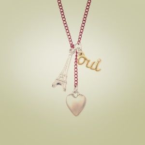 Stella & Dot Girls From Paris With Love Necklace