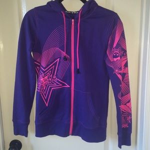 Built in Headphones in Sweatshirt! 🎧