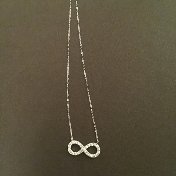 Gorgeous crystal infinite necklace