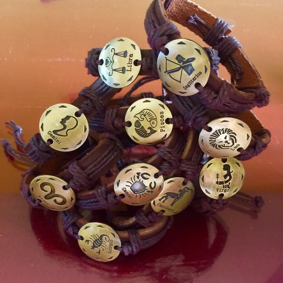 Zodiac Charm Bracelet☝🏻️Choose your Birth Sign🎉