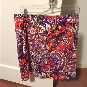 Tahari Above the knee skirt