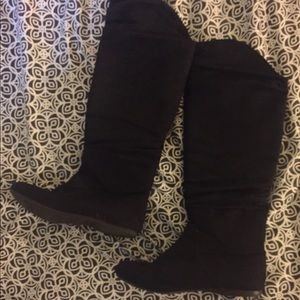 Black boots
