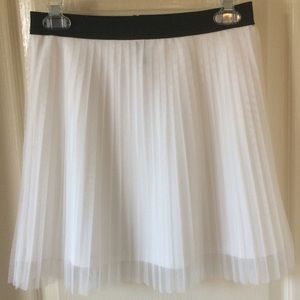 Pretty Pleated White Skirt