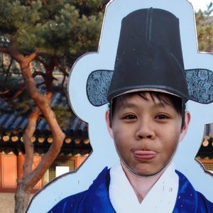 Meet your Posher, Abow